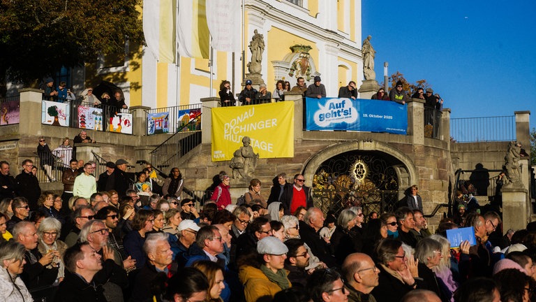 Festivalpublikum in Donaueschingen