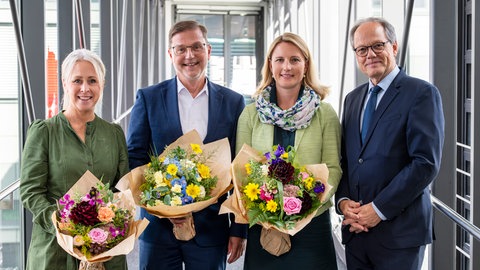 Die Vorsitzenden des SWR Rundfunkrats zusammen mit dem SWR Intendanten Kai Gniffke