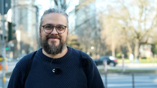 Kindheit im Junkiehaushalt: Sheveks Mutter war drogenabhängig