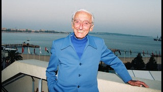 Archiv der KOMMANDANT JACQUES YVES COUSTEAU Au MIP TV A Cannes 1995 Cannes Frankreich.