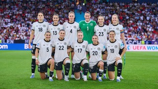 Mannschaftsaufstellung mit Ann-Katrin Berger (1; Deutschland), und weitere