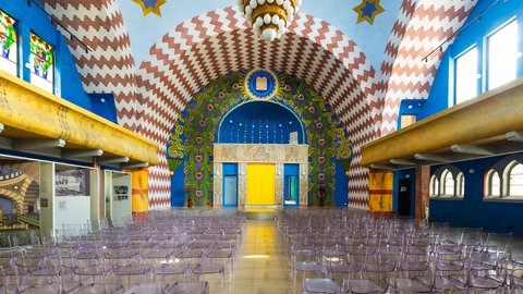 Renovierter Innenraum der zu einem Kulturzentrum umgebauten Neologen Synagoge des Berliner Architekten Richard Scheibner in der Kulturhauptstadt 2026 Trencin 