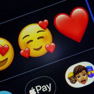 Liebes-Emojis. Symbolfoto
