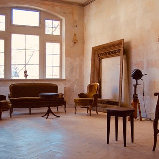 Der Atelier-Salon Landau verbindet Kunstgeschichte, Gegenwartskultur und Stadtleben.