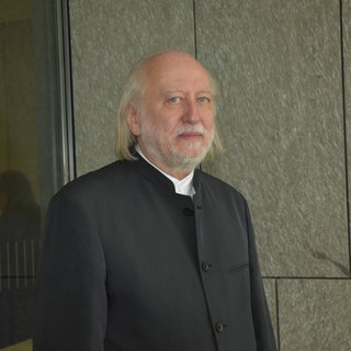 Der ungarische Autor László Krasznahorkai hat bereits den Österreichischen Stattspreis für Europäische Literatur in 2021 gewonnen.