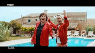 Olaf der Flipper aus Bretten singt gemeinsam mit Ballermann-Star Lorenz Büffel