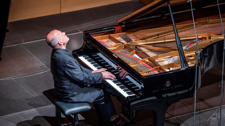 Der französisch-kanadische Pianist Louis Lortie