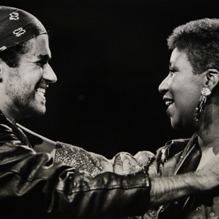 Hits & Storys | Der Song "I Knew You Were Waiting (For Me)" ist eine Zusammenarbeit von Aretha Franklin und George Michael.