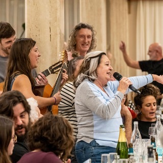 Sopar de cantadores i cantadores (Mallorca) - Katalanisch für Abendessen der Sänger und Sängerinnen