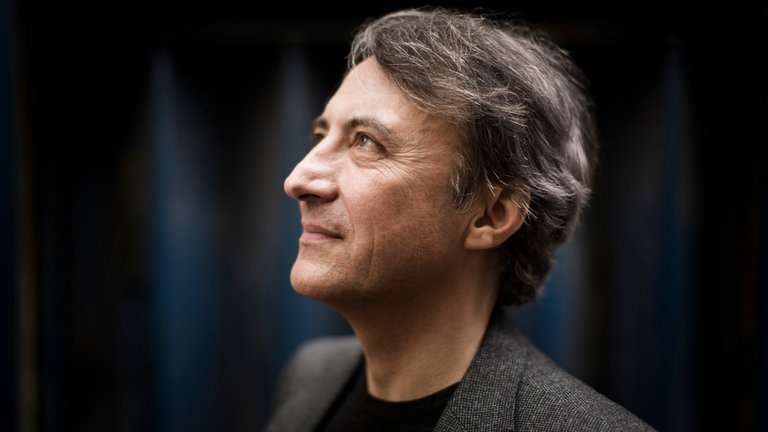 Der Pianist Jean-Efflam Bavouzet