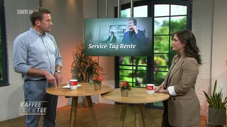 Moderator Jens Hübschen und Laura Feldmann von der Deutschen Rentenversicherung