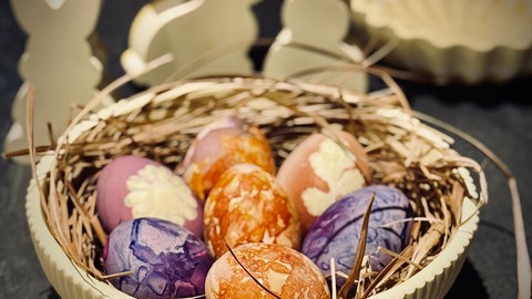 Eier natürlich färben
