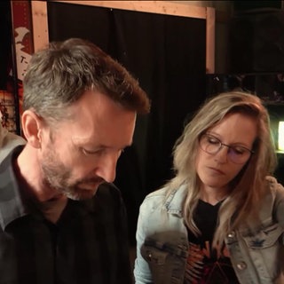 Schauspieler Achim Goldschmidt und Schauspielerin Jennifer Klein