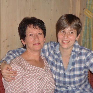 Margot Müller und ihre Tochter Svenja. Margot und Ihr Mann Jörg trauern um ihre Tochter - wie verkraftet man das, wenn man sein eigenes Kind beerdigen muss?