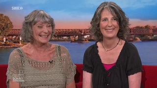 Leihmutter Astrid Hütter mit Marion Karl