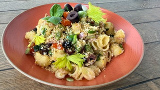 Nudelsalat mit Ofengemüse und Thunfisch