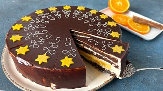 Weihnachtliche Orangen-Schokoladen-Torte