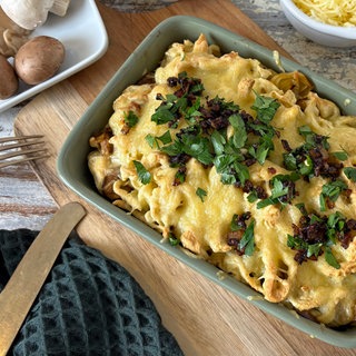 Überbackene Spätzle mit Lauch und Pilzen