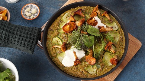 Frittata mit Spinat und Kräuter-Pfifferlingen