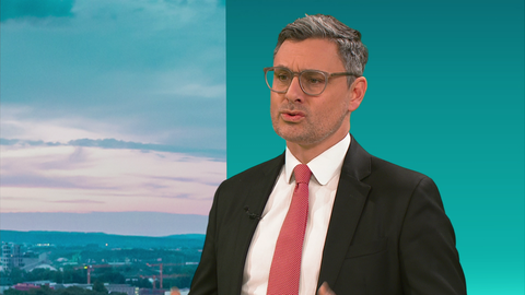 Wirtschaftswissenschaftler Prof. Jörg Funder | Rabattkarten und Bonusprogramme haben auch ihren Nutzen