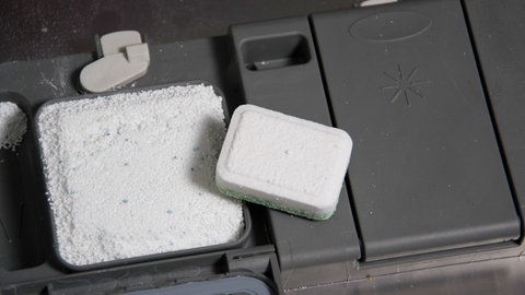 Pulver und Tabs