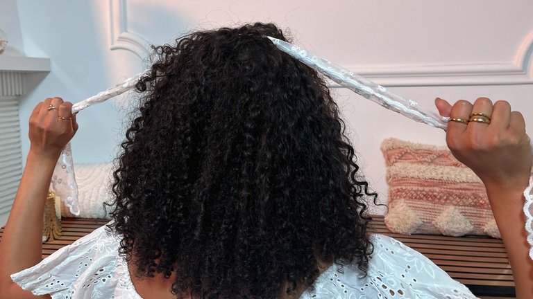 verschiedene Tuch-Frisuren