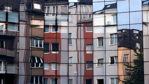 Angespannter Wohnungsmarkt - Funktioniert die Mietpreisbremse? Interview mit Jutta Hartmann vom Deutschen Mieterbund e.V.
