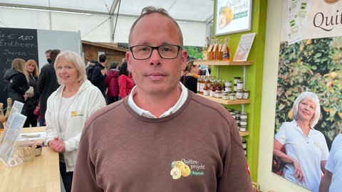 Rainer Stadler vom Quittenprojekt Bergstaße in Weinheim-Sulzbach