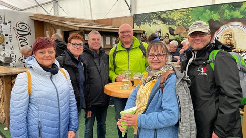 Super Stimmung bei den Gästen auf dem Maimarkt 2022