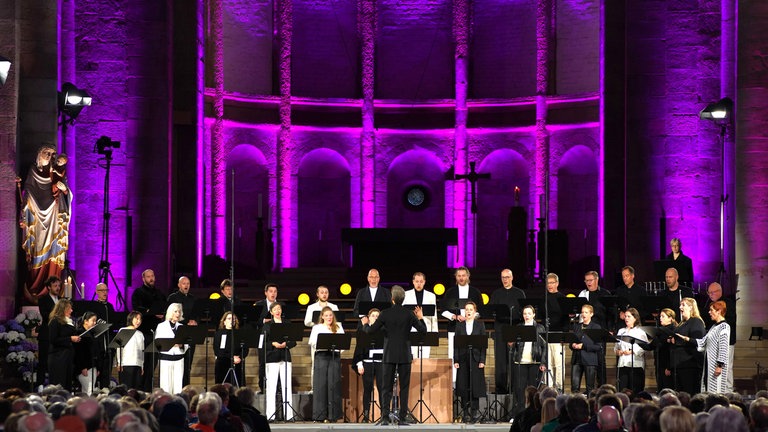 Das SWR Vokalensemble unter Yuval Weinberg mit dem Programm „Ritual und Ekstase“ am 13. Mai 2026 im Dom zu Speyer