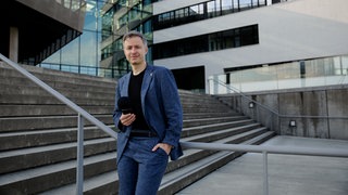 Michael Richmann ist Sportredakteur, Podcast- und Feature-Autor für SWR Sport und SWR Kultur.