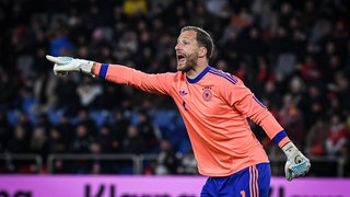 Oliver Baumann beim Testspiel in der Schweiz (März 2026)
