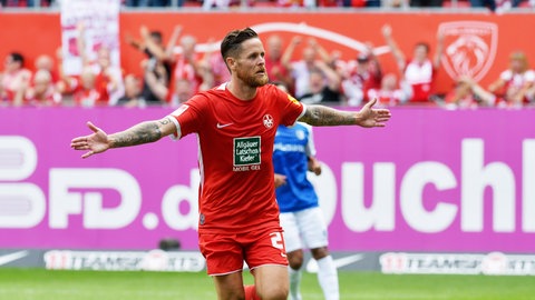 Mike Wunderlich, hier im August 2022 als Spieler der Roten Teufel, kehrt als Co- Trainer zurück auf den Betzenberg