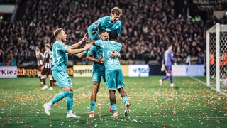TSG Hoffenheim, Jubel nach dem 3:0-Sieg gegen St. Pauli.