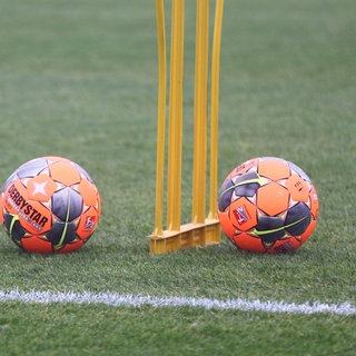 Fussball im Schnee