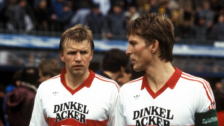 Karlheinz Förster (re.) und sein Bruder Bernd Förster (beide Stuttgart) im Jahr 1985