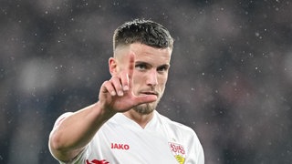 VfB-Stürmer Ermedin-Demirovic
