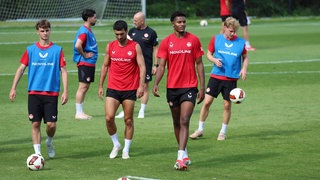 Spieler des 1. FC Kaiserslautern beim Training (Archivbild)