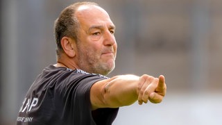 Frank Schmidt geht mit Heidenheim ins 20. Trainerjahr