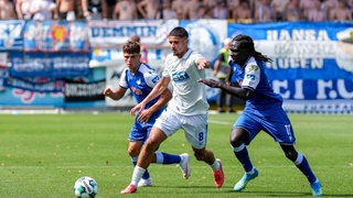 Spielszene zwischen Hoffenheim II und Rostock