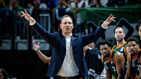 Triers Basketball-Bundesliga Trainer Jacques Schneider ist der jüngste Coch der BBL