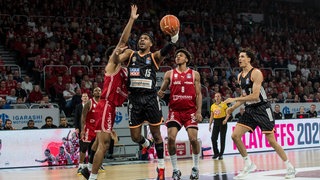 Szene aus dem Viertelfinal-Spiel der BBL zwischen Bamberg und Ulm.