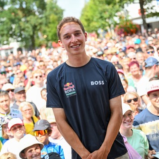 Florian Lipowitz beim Empfang in seiner Heimatstadt Laichingen