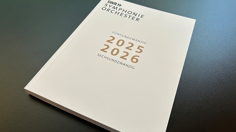 Saisonbroschüre 20252026