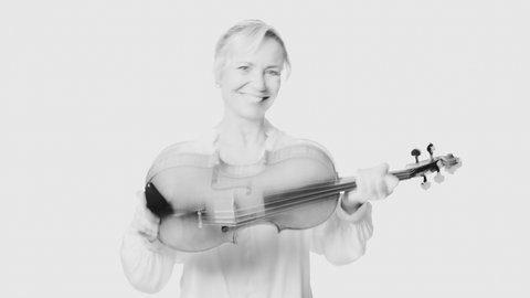 Dora Scheili