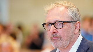 Der scheidende Oberbürgermeister der Stadt Mannheim, Peter Kurz, spricht in SWR1 Leute über seine fast 16 Jahre dauernde Amtszeit in Baden-Württembergs zweitgrößter Stadt. 