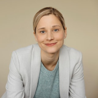 Giulia Enders, Ärztin und Autorin. In SWR1 Leute spricht sie über ihr zweites Buch "Organisch" und erklärt, warum es wichtig ist unseren Körper und unsere Organe besser zu verstehen.