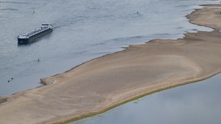 Trockenheit behindert Rhein-Schifffahrt