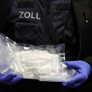 Rauschgift, das bei einer Razzia gegen Darknethändler sichergestellt wurde.
