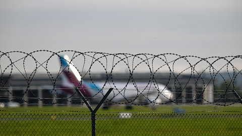 Wie steht es um die Sicherheit am Flughafen. Das prüft die Pilotengewerkschaft im Flughafencheck.